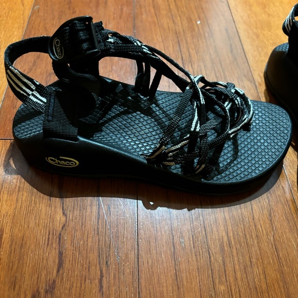 EUC Chacos ZX/2 - Picture 2 of 3